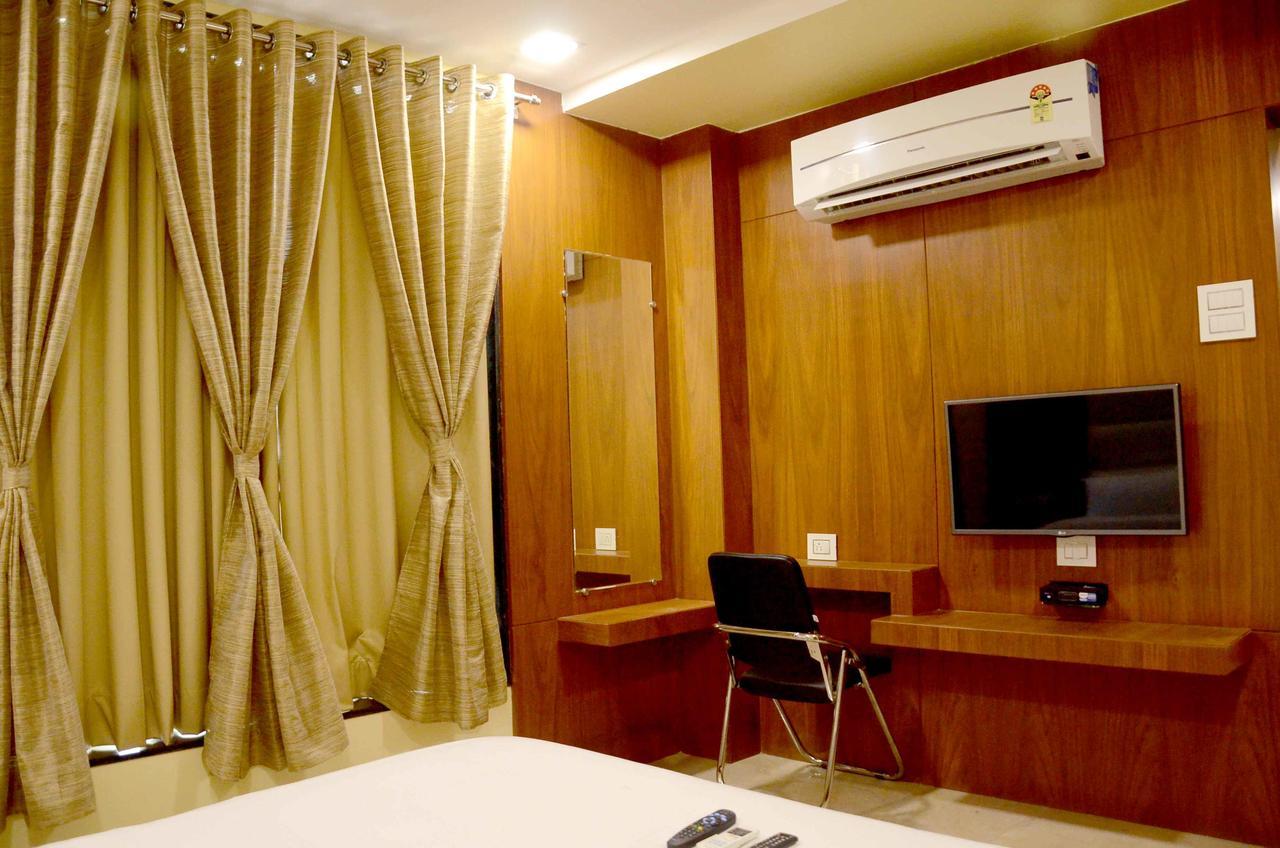 Hotel Shikhar Darshan Ujjain Exterior foto